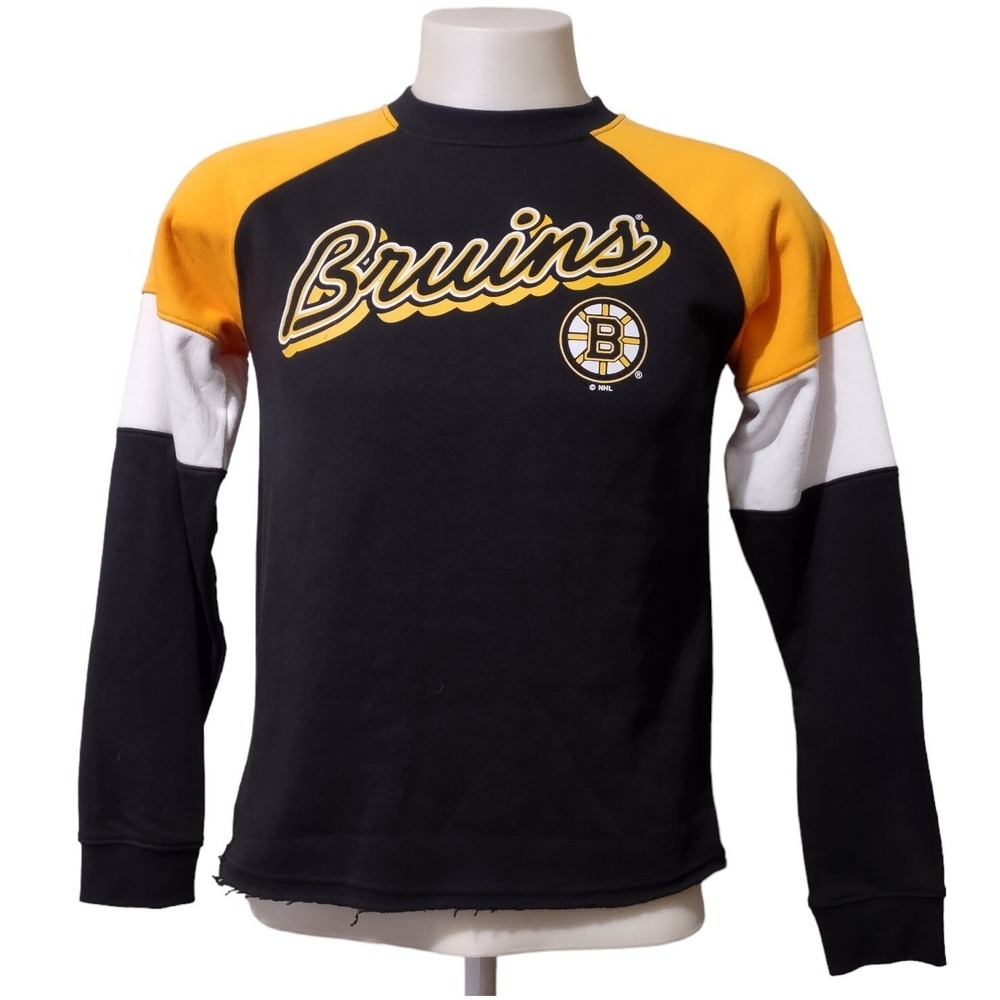 NHL Boston Bruins Sweatshirt Adult Size Small Officially licensed No Bottom Seam